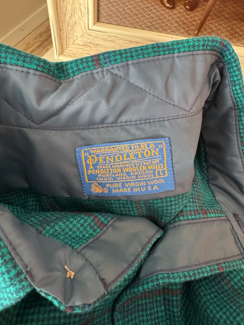 Vintage Pendleton 100% Wool Turquoise Plaid Flannel Board Lodge Shirt Large - Picture 8 of 8